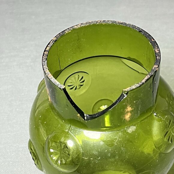 Vintage Green  LE Smith Moon and Stars Glass Oil Lamp Base & Chimney-READ - Picture 10 of 12